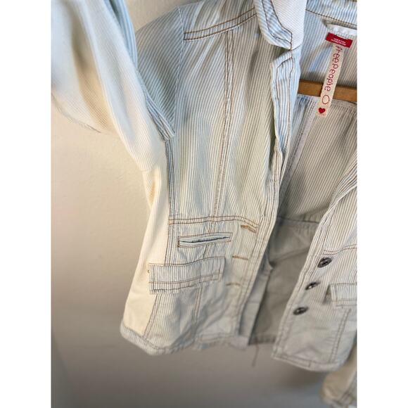 Distressed Free People Boho Denim Jacket Blazer Granola Twilight Costal Size 0 - Picture 6 of 7